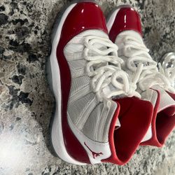 Jordan 11 