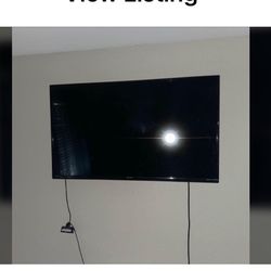 TVs With Wall Mount And Roku 