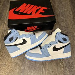 Jordan 1 UNC