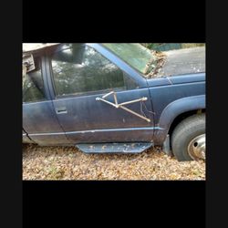 Chevy 4x4  Dually Diesel