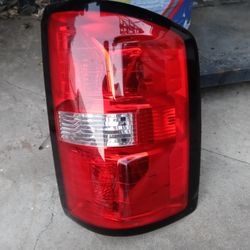 2014 Gmc sierra tail light Left Side