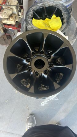 2003 Hummer H2 Niche Wheels