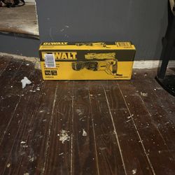 Dewalt Electric Saw