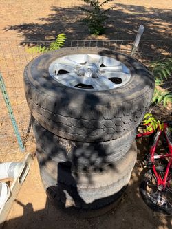 Toyota Wheels with Nitto Tires – Set of 4
