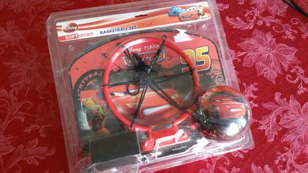 Disney pixar Cars basketball set. New still in packaging.