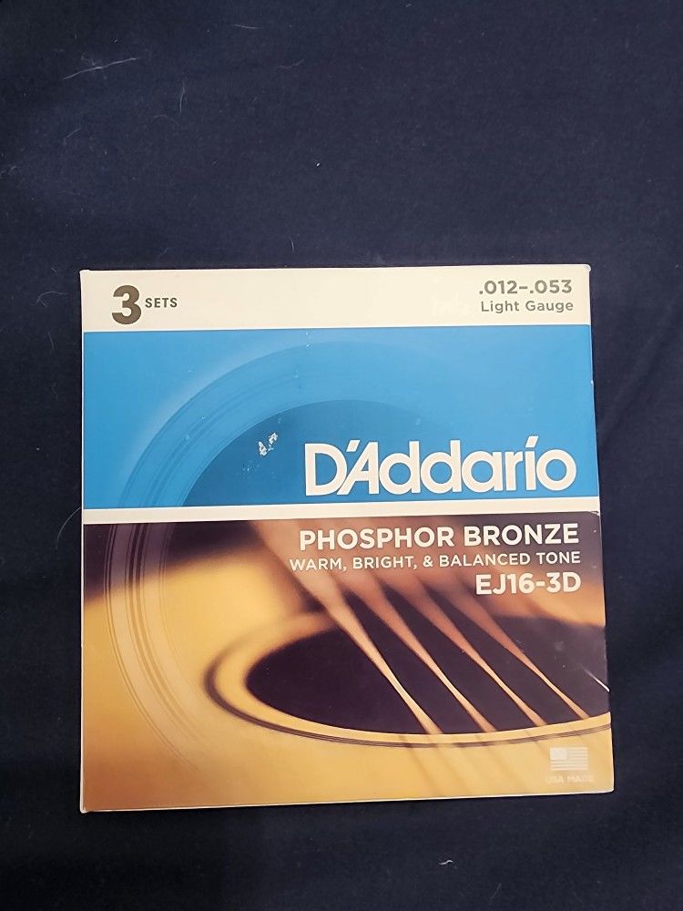3-pack of D'Addario EJ16-3D Phosphor Bronze Light Acoustic Guitar Strings