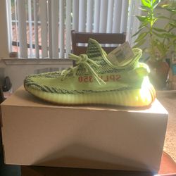 Yeezy Boost 350 V2 