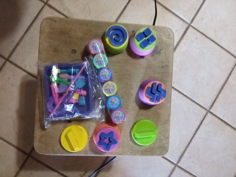 Lisa Frank paint Print Sponge Art Barbie Accessories Playdough Shapers