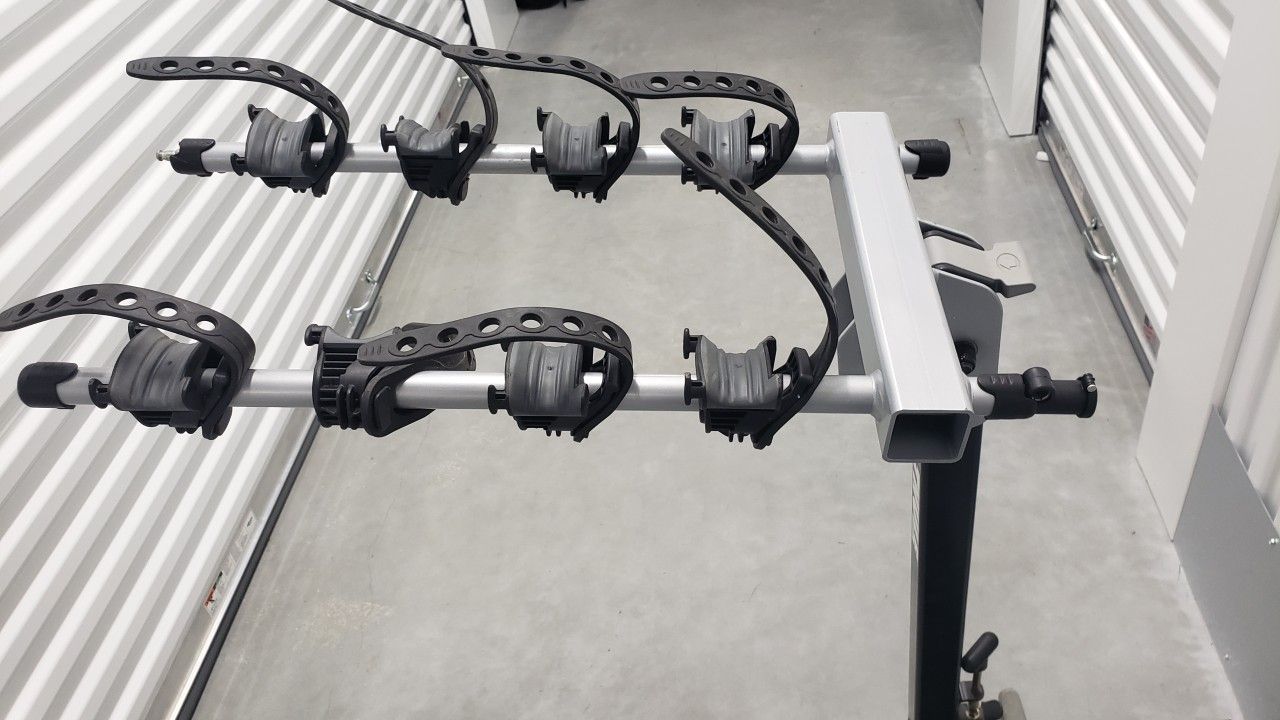 Thule 4Bike Swing Away Bike Rack for 2" Hitch Receiver for Sale in