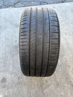 Pirelli 285/35/21