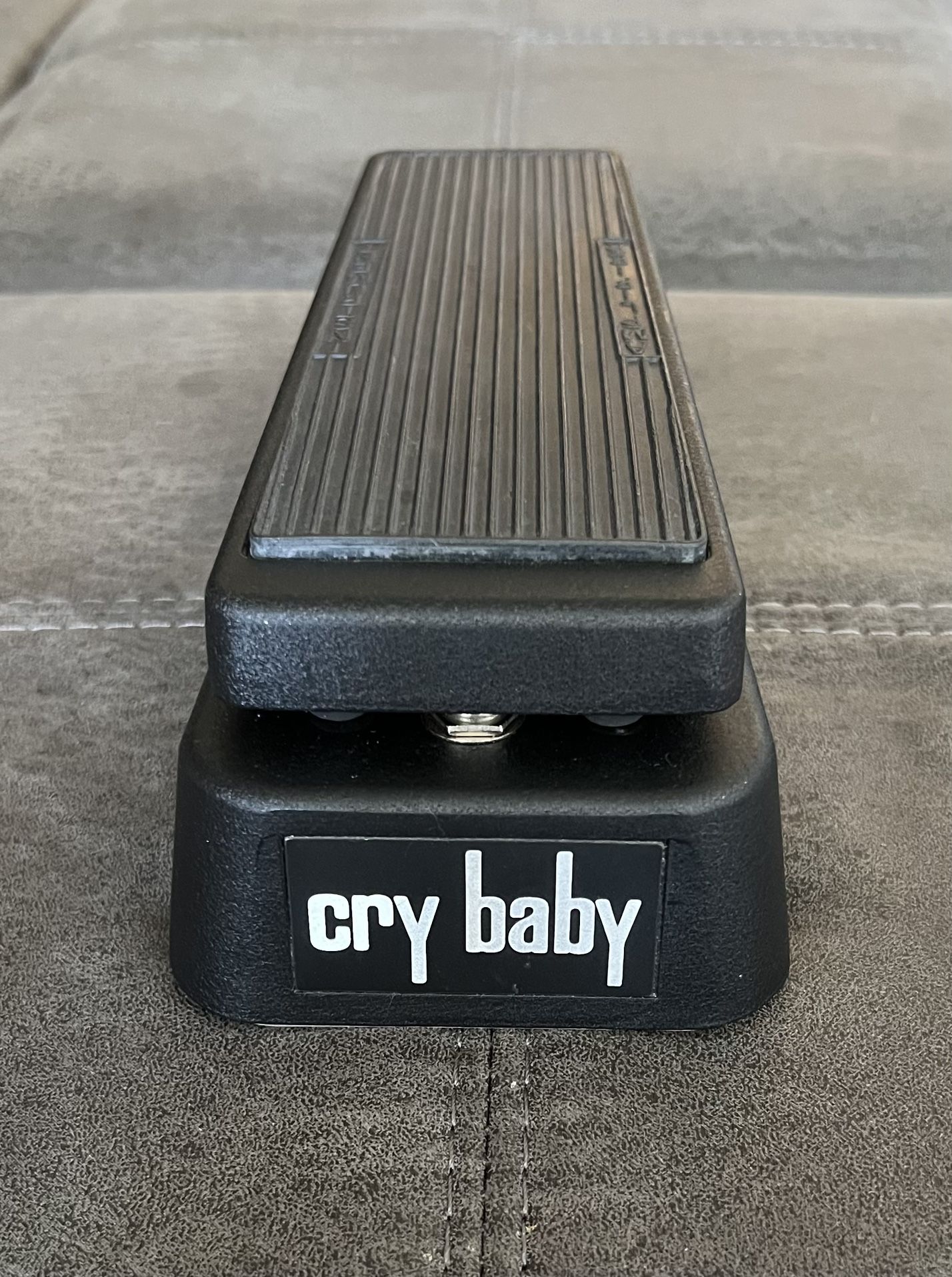 Cry Baby GCB95