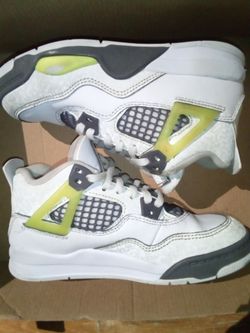 Nike Air Jordan 4 Retro 'Light Lemon Twist' (PS) HJ5991-100 Size 13c