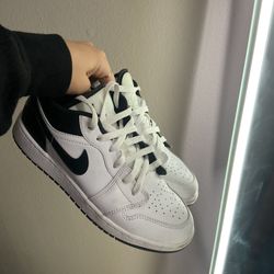 Jordan 1 Low Top 