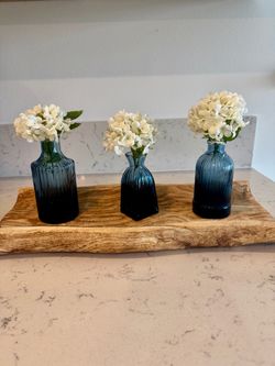 Flower and wood base decor