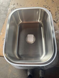 24" Single Sink