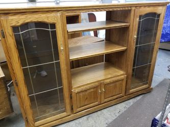 Curio cabinet