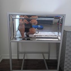 ✨ Modern Glass Nightstand / End Table ✨