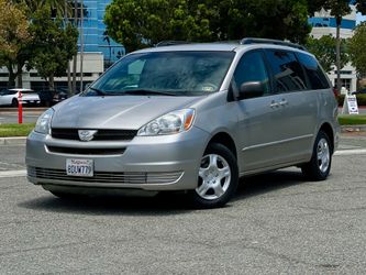 Toyota Sienna 2005 Clean Title