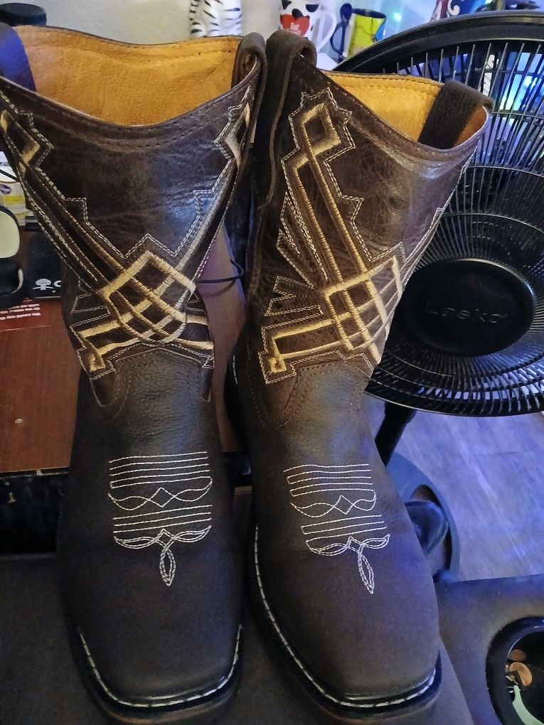 (Leather)Boots