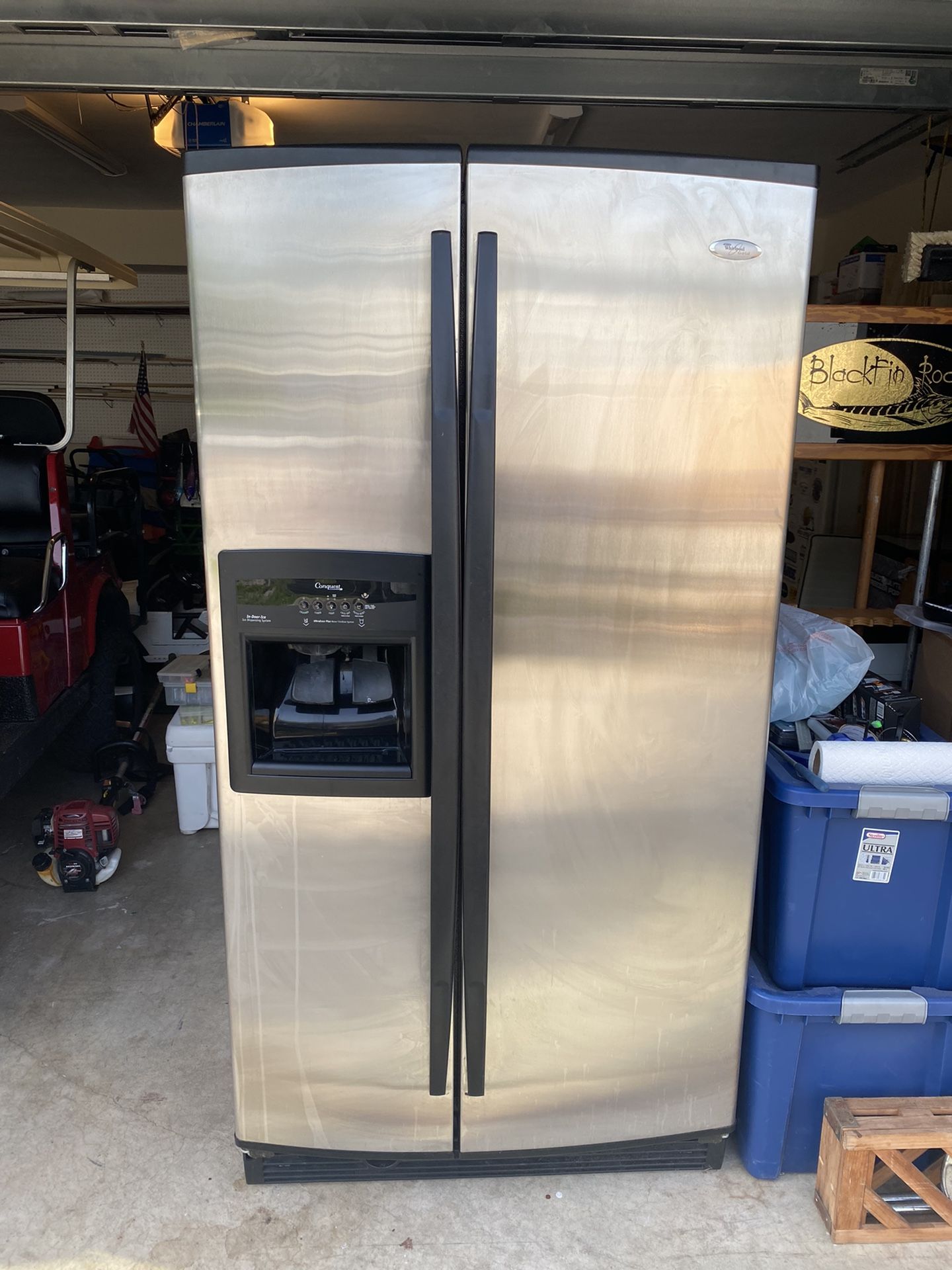 Whirlpool Gold Series Conquest Stainless Steel Fridge/Freezer Combo.