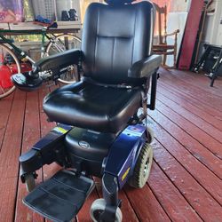 Invacare M51 Electric Wheelchair