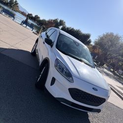 2020 Ford Escape S