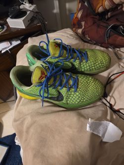 Nike Kobe 6 Green Grinch Sneakers