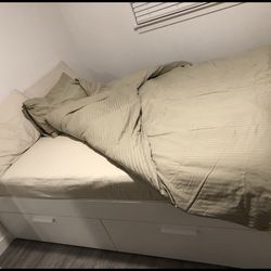 IKEA BRIMNES Bed Frame with 4 Drawers - Queen Size - White