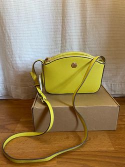 Anne Klein lime green purse