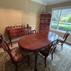 Vintage Dining Room Set.
