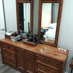 Dresser And Two Nightstands 