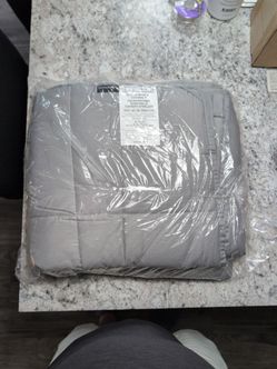 Gray Weighted Blanket Queen size. 60" x 80" with Glass Beads 20 lbs.