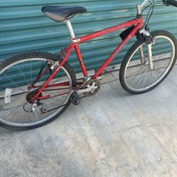 Specialized Red Mountain Bike 