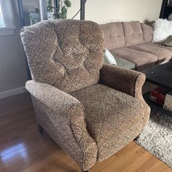 Comfy Reclining Armchair