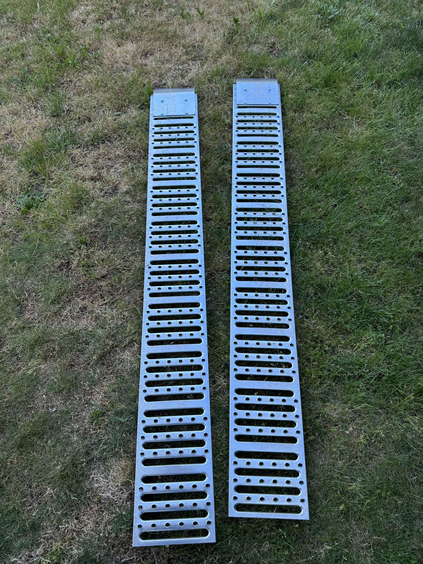 HAUL-MASTER 1000 lb. Capacity 9 in. x 72 in. Steel Loading Ramps, Set of Two