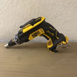 DEWALT DCF630 20V MAX XR Brushless Drywall Screw Gun – Tool Only – Excellent Condition