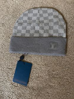 grey checkered beanie