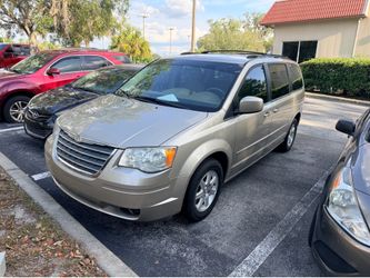 2008 Chrysler Town & Country