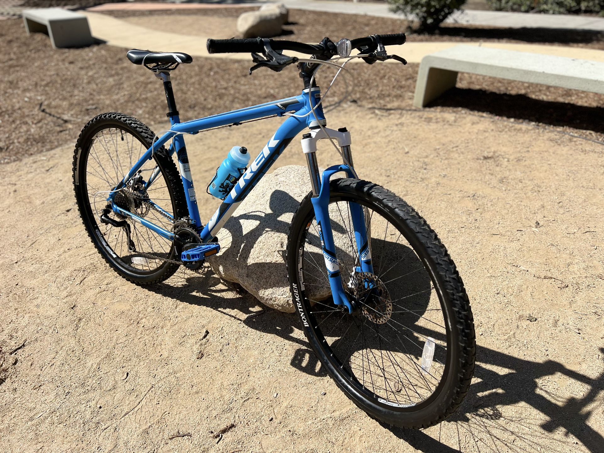 TREK WAHHOO 29’ER HYBRID TALL BIKE