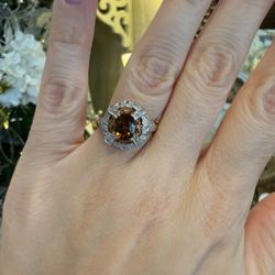 10K Gold Citrine And Diamonds Ring 
