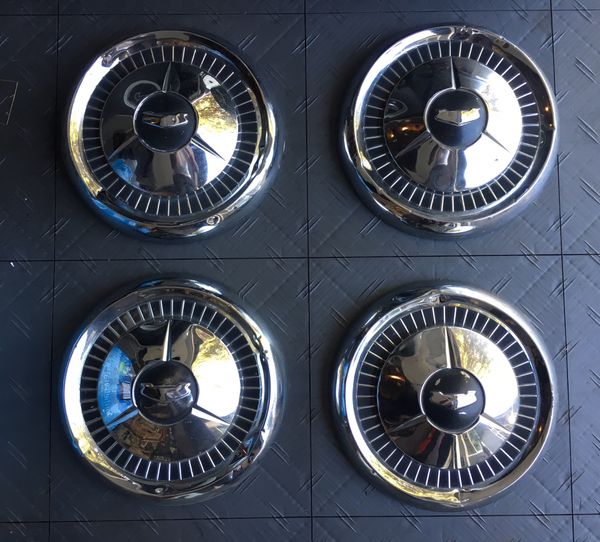 Original 57 Chevy hubcaps for 150 210 Bel Air Tri Five for Sale in HUNTINGTN BCH, CA OfferUp