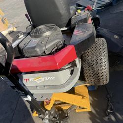 Cruz XD 50 in. 22.0 HP 724cc EXi2200 Series Briggs and Stratton Engine Dual Hydrostatic Drive Gas Zero Turn Me 