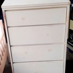 Small Kids Dresser 