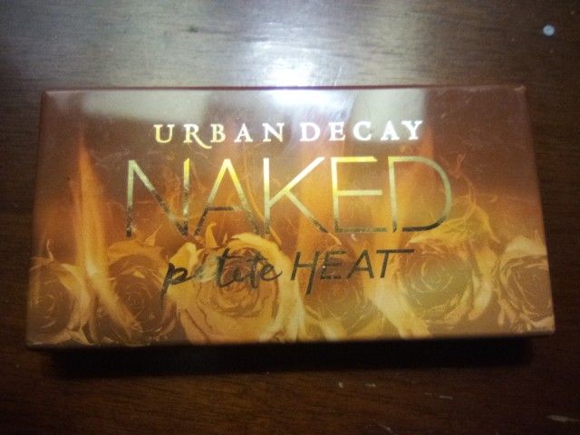 Urban Decay Petite Heat Palette