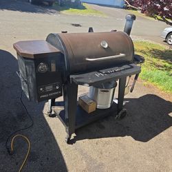 Smoker And New Insulated Blanket 