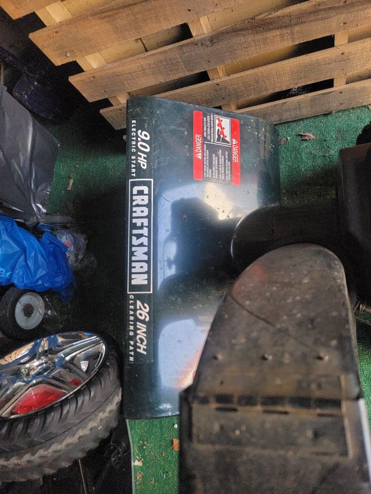 Craftsman 26inch 9.0 HP of Power