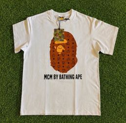 Ape shirt white “ MEDIUM” 1 of 1 💯