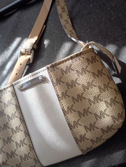 MK clutch purse  yes it's real.. 60 dollars