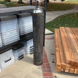 Nitrogen Tank