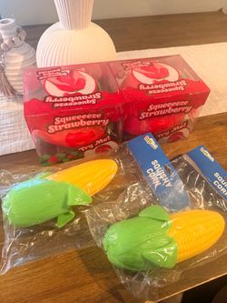 Squeeze Strawberry